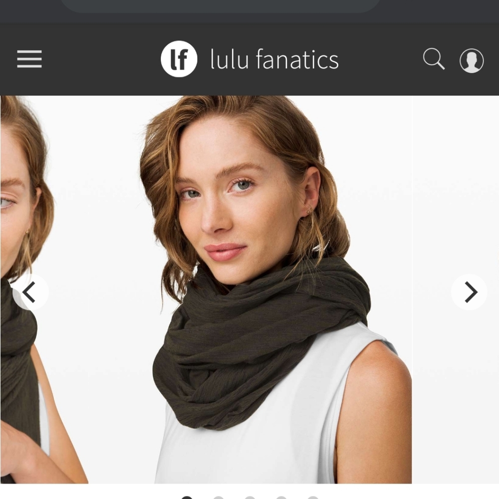 Lululemon Vinyasa Scarf Wrap, EUC